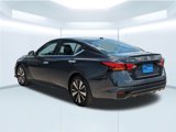 Used 2022 Nissan Altima 2.5 SV image 4