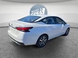 Used 2021 Nissan Versa SV image 3