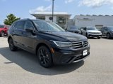 Used 2024 Volkswagen Tiguan SE image 3