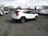 Used 2024 GMC Terrain SLT image 4