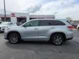 Used 2018 Toyota Highlander XLE image 2
