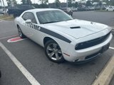 Used 2019 Dodge Challenger SXT image 3