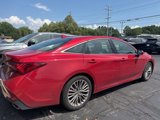 Used 2022 Toyota Avalon Limited image 5