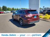 Used 2016 Toyota Highlander XLE image 4