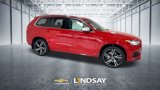 Used 2017 Volvo XC90 T6 R-Design w/ Vision Package image 3