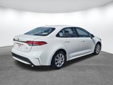Used 2022 Toyota Corolla LE image 4