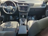 Certified 2020 Volkswagen Tiguan SE w/ Panoramic Sunroof Package image 3