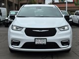 New 2025 Chrysler Pacifica Select image 5