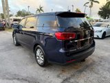 Used 2019 Kia Sedona LX image 3