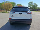 Used 2023 Jeep Cherokee Altitude Lux image 5