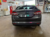 Used 2018 Ford Fusion SE image 4
