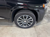 Used 2022 GMC Acadia Denali w/ Denali Ultimate Package image 6