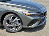 New 2025 Hyundai Elantra SEL image 3