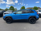Used 2019 Jeep Cherokee Trailhawk image 2