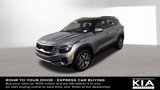 Used 2023 Kia Seltos EX image 5