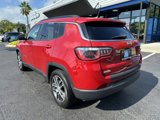 Used 2020 Jeep Compass Latitude image 4