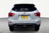 Used 2018 Nissan Pathfinder SV image 4