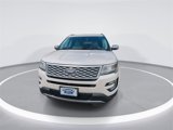 Used 2017 Ford Explorer Platinum image 3
