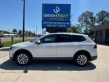 Used 2018 Volkswagen Tiguan SE image 2