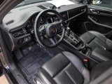 Certified 2022 Porsche Macan image 4