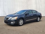 Used 2015 Nissan Altima 2.5 S w/ Sport Value Package image 2