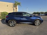 Used 2023 Nissan Murano SV image 2