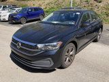 Certified 2022 Volkswagen Jetta SE image 3
