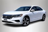 Used 2022 Volkswagen Passat 2.0T SE image 3
