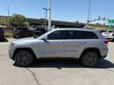 Used 2019 Jeep Grand Cherokee Limited w/ Luxury Group II image 4
