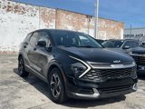 Used 2024 Kia Sportage LX image 2