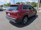 Used 2019 Jeep Cherokee Limited image 3