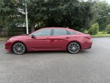 Used 2019 Toyota Avalon XSE image 2