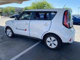 Used 2015 Kia Soul EV + image 2