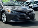 Used 2018 Toyota Camry XLE image 3