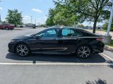 Used 2018 Toyota Camry SE image 4