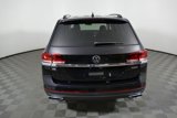 Used 2022 Volkswagen Atlas SE w/ Panoramic Sunroof Package image 4