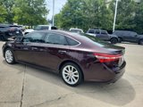 Used 2013 Toyota Avalon Limited image 3