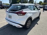 Used 2021 Nissan Kicks SV image 4