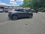 Used 2023 Jeep Compass Limited image 4