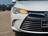 Used 2015 Toyota Camry LE image 4