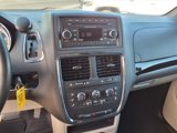 Used 2016 Dodge Grand Caravan SE image 6