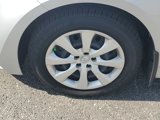 Used 2021 Toyota Corolla LE image 5