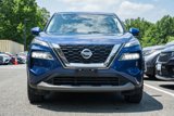 Used 2021 Nissan Rogue SV image 2