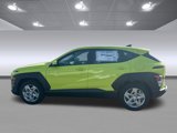 New 2025 Hyundai Kona SE image 4