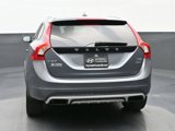 Used 2016 Volvo V60 T5 Cross Country image 4