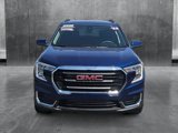 Used 2022 GMC Terrain SLE w/ Driver Convenience Package image 2