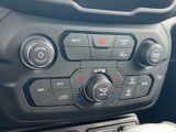 Used 2023 Jeep Renegade Latitude image 6