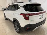 Used 2024 Kia Seltos S image 3