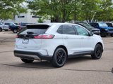 Used 2023 Ford Edge SEL image 3