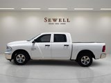 Used 2022 RAM 1500 Classic SLT image 2